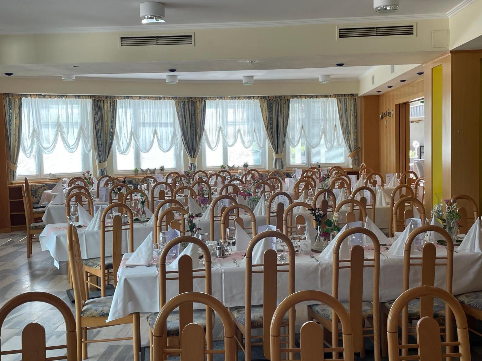 Pension Karawankenblick Moosburg Esterno foto